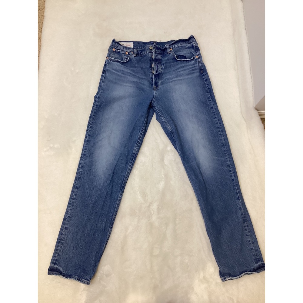 GAP Women's 31 12 Jeans‎ Straight Fit Medium Wash Button Fly Denim
